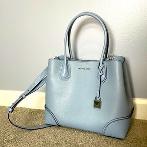 🔥🔥**LNWT** 🔥🔥🏷 Michael Kors - Beautiful Pale Blue Leather Kors Studio